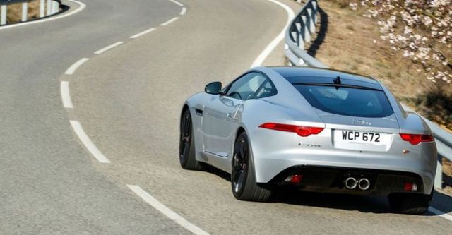 2017 Jaguar F-Type Coupe 3.0 V6  第7張相片