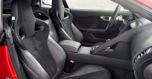 2017 Jaguar F-Type Coupe 3.0 V6  第8張相片