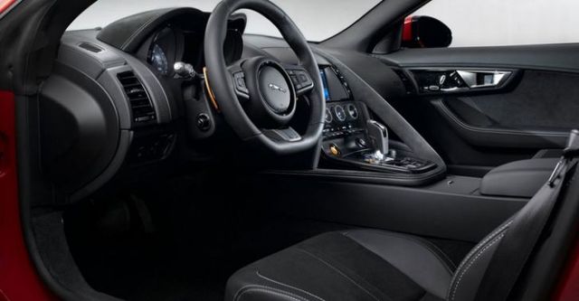 2017 Jaguar F-Type Coupe 3.0 V6  第9張相片