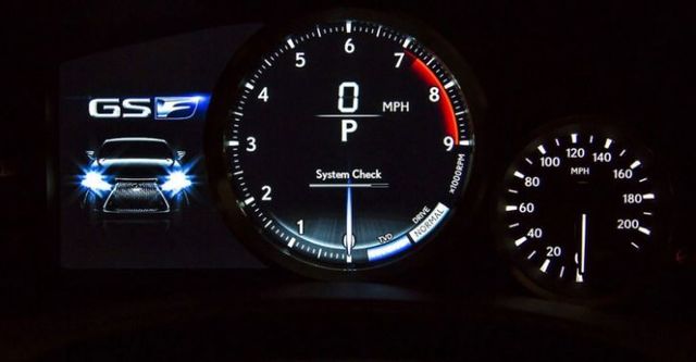 2017 Lexus GS F  第10張相片