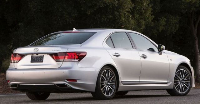2017 Lexus LS 460 F-Sport  第2張相片