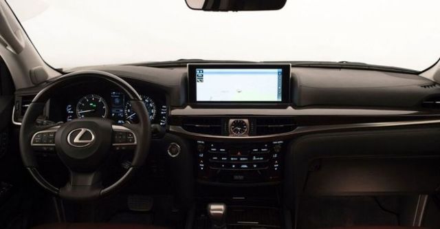 2017 Lexus LX 570頂級版  第7張相片