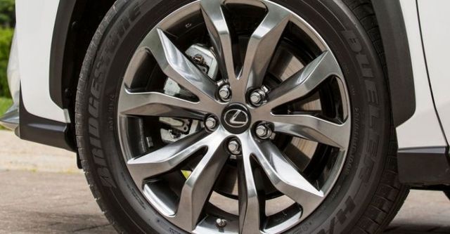 2017 Lexus NX 200t F Sport版  第5張相片