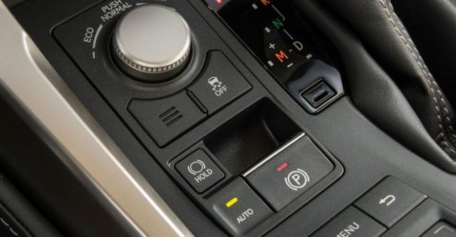 2017 Lexus NX 200t全景天窗旗艦版  第6張相片