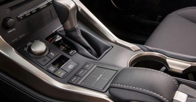 2017 Lexus NX 200t全景天窗旗艦版  第7張相片