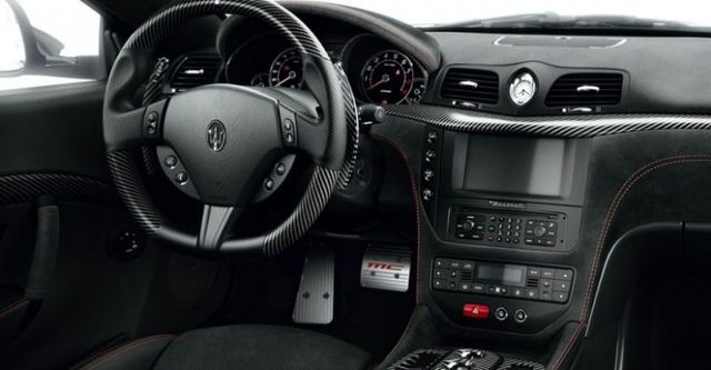 2017 Maserati GranTurismo MC Stradale  第9張相片