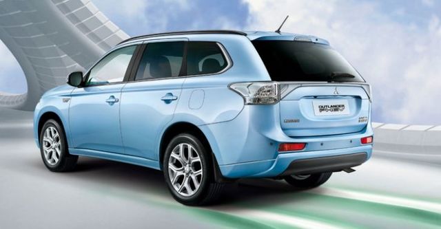 2017 Mitsubishi Outlander PHEV  第3張相片