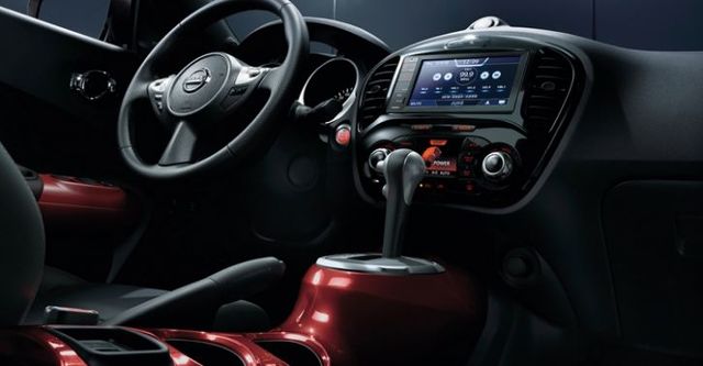 2017 Nissan Juke 1.6渦輪增壓奔放天窗版  第6張相片
