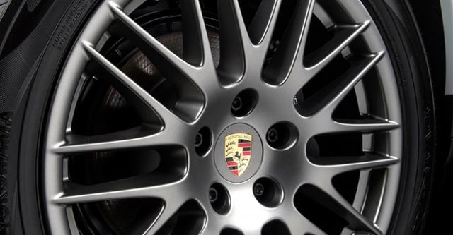 2017 Porsche Cayenne 3.6 Platinum Edition  第6張相片