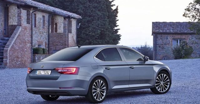 2017 Skoda Superb Sedan 2.0 TDI菁英版  第3張相片