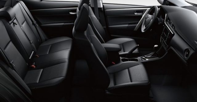 2017 Toyota Corolla Altis 1.8尊爵版  第8張相片