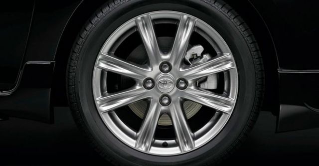 2017 Toyota Yaris 1.5經典S  第2張相片
