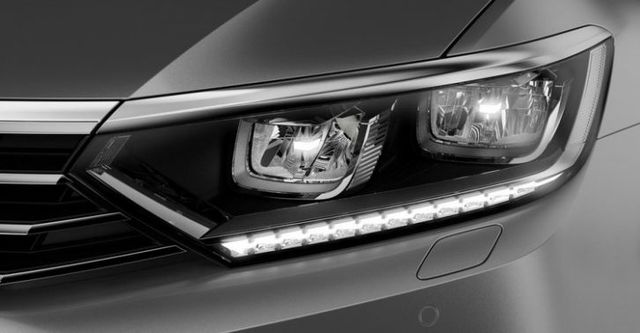 2017 Volkswagen Passat Sedan 400 TDI HL  第3張相片