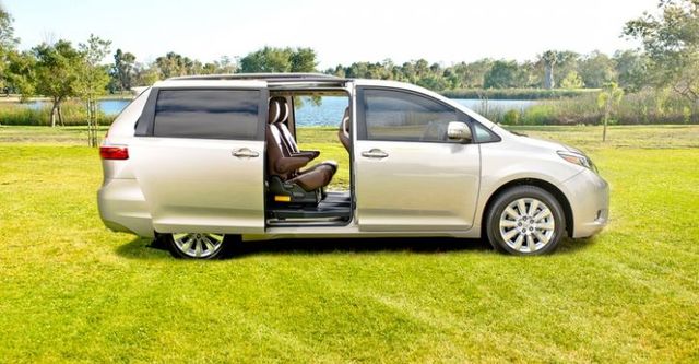 2017 Toyota Sienna 3.5 XLE  第3張相片