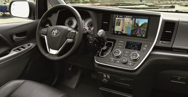 2017 Toyota Sienna 3.5 XLE  第8張相片