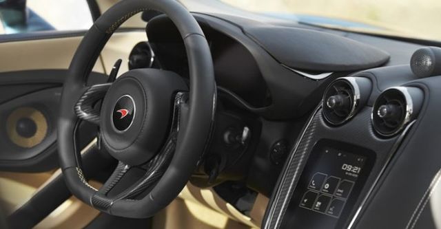 2017 McLaren 570 GT V8  第7張相片