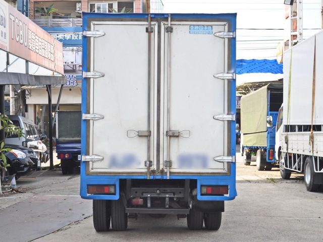Mitsubishi Canter  第7張相片