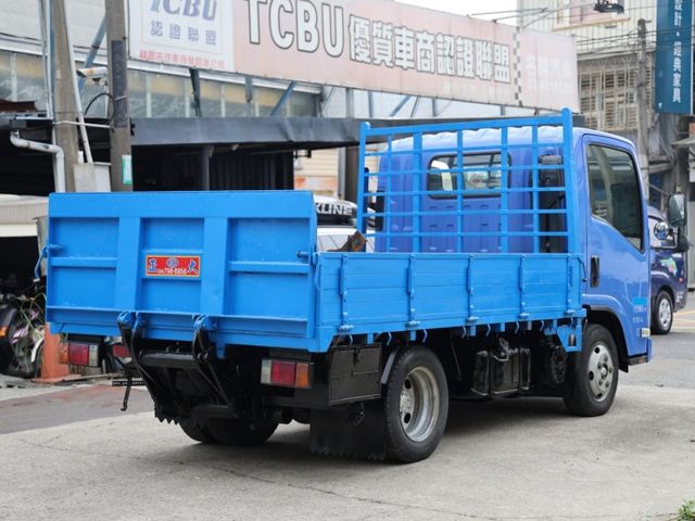 Isuzu Elf(一路發)  第7張相片