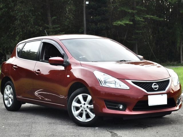 Nissan Tiida  第6張相片