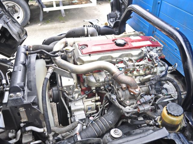 Hino 300  第1張相片