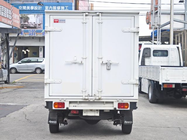 Mitsubishi Veryca  第10張相片