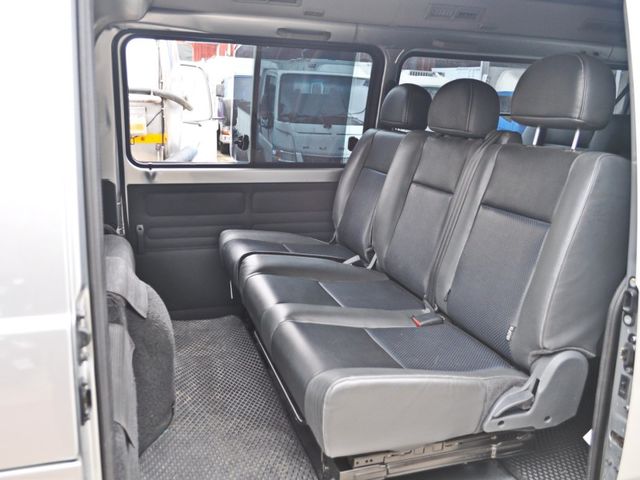 Mitsubishi Delica  第6張相片