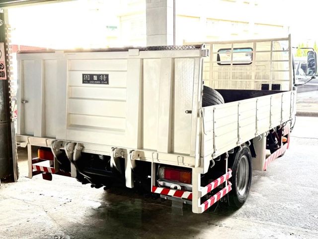 Hino 300  第6張相片