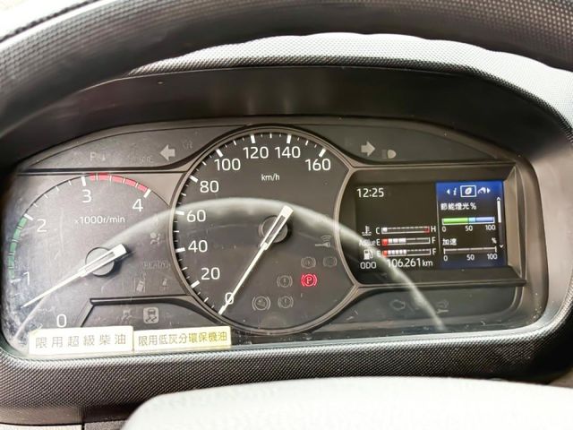 Hino 300  第3張相片