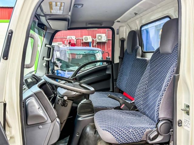 Isuzu Elf(一路發)  第8張相片