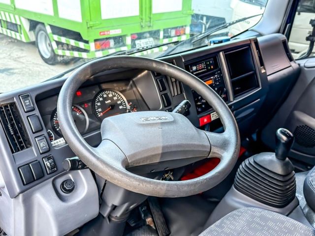 Isuzu Elf(一路發)  第2張相片