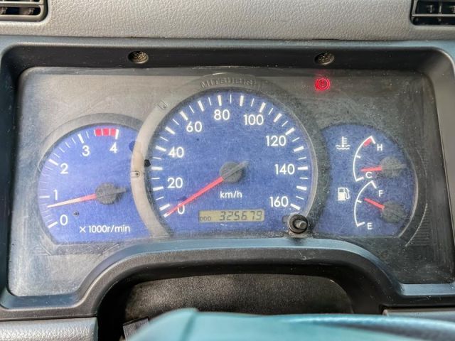 Mitsubishi Canter  第1張相片