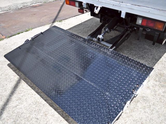 Mitsubishi Canter  第11張相片