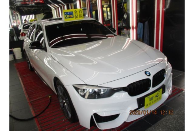 Bmw 寶馬328i 12年中古車的價格 Findcar 找車網