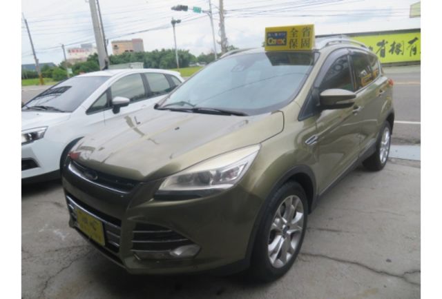 Ford KUGA  第1張相片