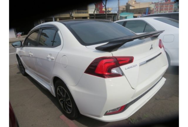 Mitsubishi FORTIS  第3張相片