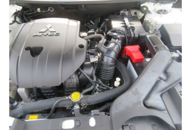 Mitsubishi FORTIS  第6張相片