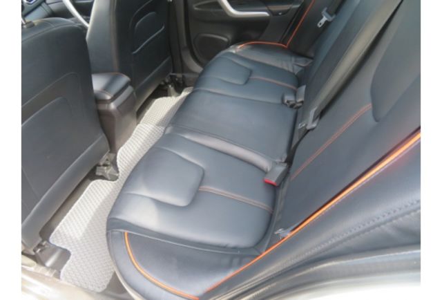 Mitsubishi FORTIS  第9張相片