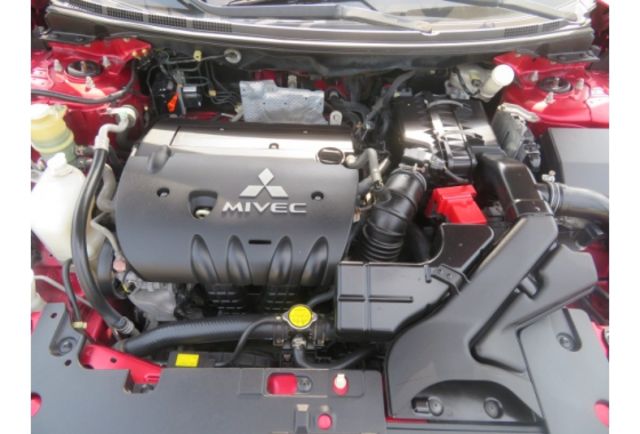 Mitsubishi FORTIS  第6張相片