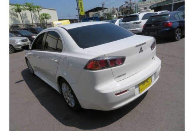 Mitsubishi FORTIS  第3張相片