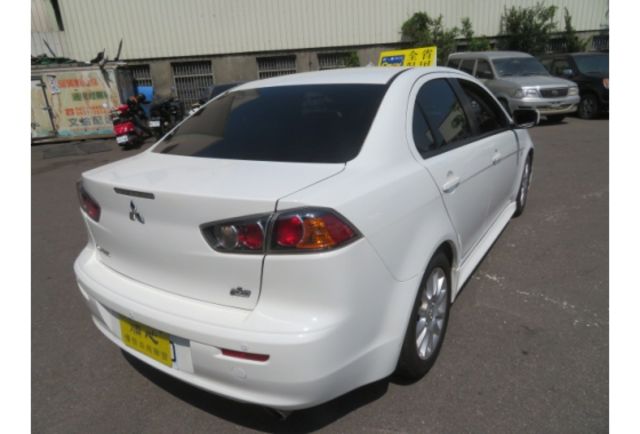 Mitsubishi FORTIS  第4張相片