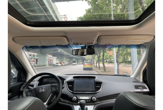 《全車原漆 豪華型 SRSx6 天窗 環景 安卓機 僅駛10萬多公里》【保證實車實照實價】如有不實~整輛車送給您  第18張相片