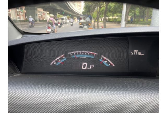 《原漆車 豪華型 SRSx4 環景 雙螢幕 電滑門 原廠保養》【保證實車實照實價】如有不實~整輛車送給您  第2張相片