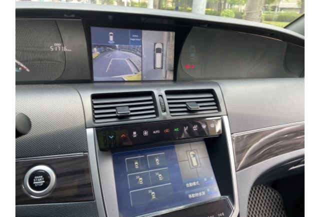 《原漆車 豪華型 SRSx4 環景 雙螢幕 電滑門 原廠保養》【保證實車實照實價】如有不實~整輛車送給您  第17張相片