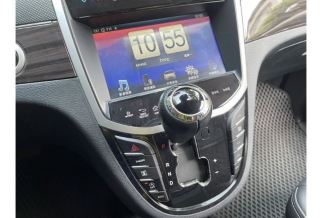 《原漆車 豪華型 SRSx4 環景 雙螢幕 電滑門 原廠保養》【保證實車實照實價】如有不實~整輛車送給您  第19張相片