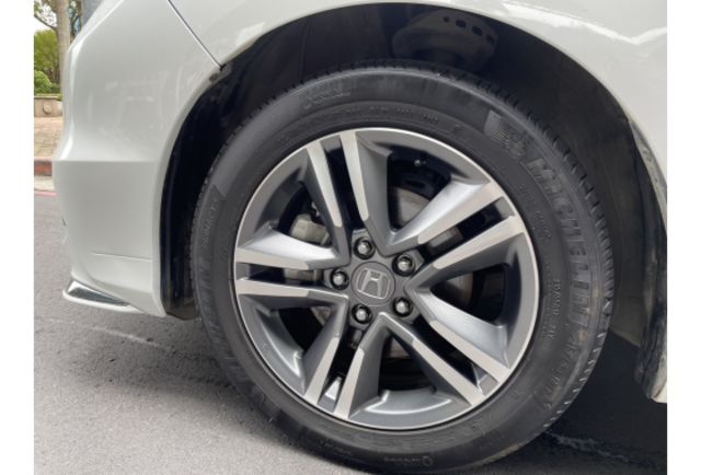 《原漆車 經典型 7人座 SRS 定速 電滑門 全車系原廠保養》保證實車實照實價  第4張相片