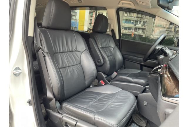 《原漆車 經典型 7人座 SRS 定速 電滑門 全車系原廠保養》保證實車實照實價  第6張相片