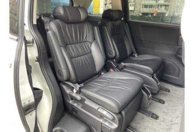 《原漆車 經典型 7人座 SRS 定速 電滑門 全車系原廠保養》保證實車實照實價  第7張相片