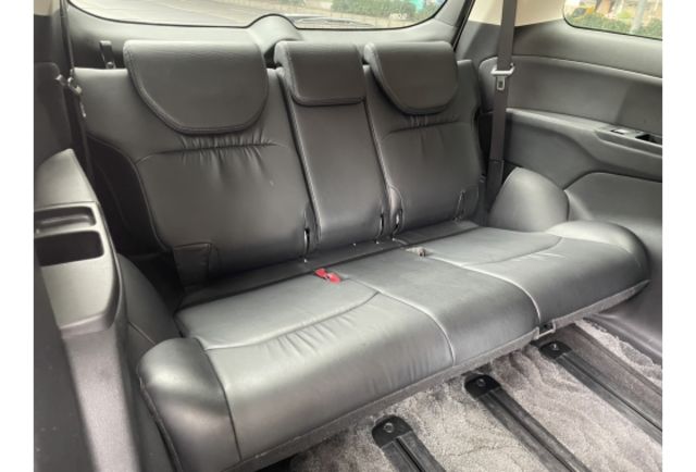 《原漆車 經典型 7人座 SRS 定速 電滑門 全車系原廠保養》保證實車實照實價  第9張相片