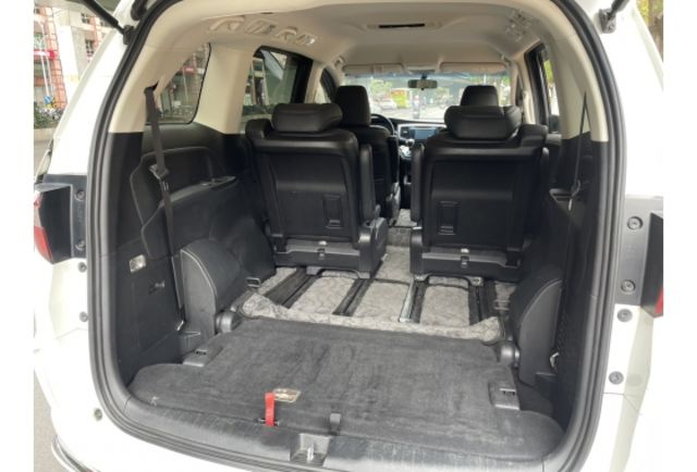 《原漆車 經典型 7人座 SRS 定速 電滑門 全車系原廠保養》保證實車實照實價  第11張相片