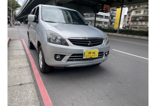 《原漆車 豪華型 SRSx2 皮椅 中央冷氣》【保證實車實照實價】絕無不實  第2張相片